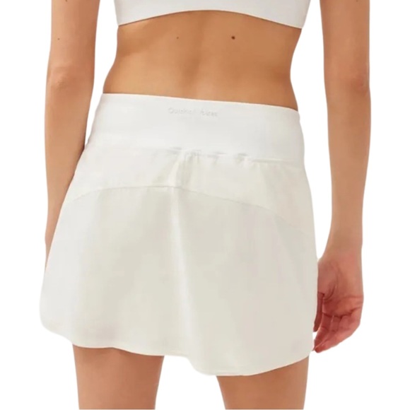 NWT Outdoor Voices Hudson 4-inch Skort - Picture 2 of 3